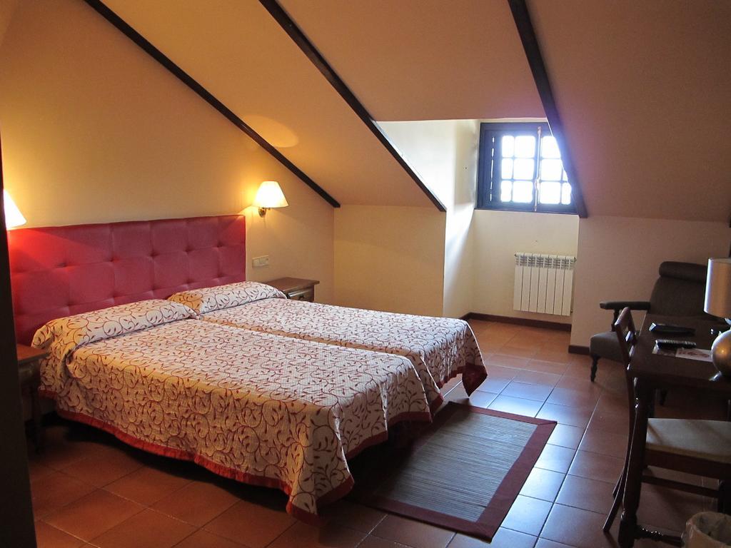 Pazo De Mendoza Hotell Baiona Exteriör bild
